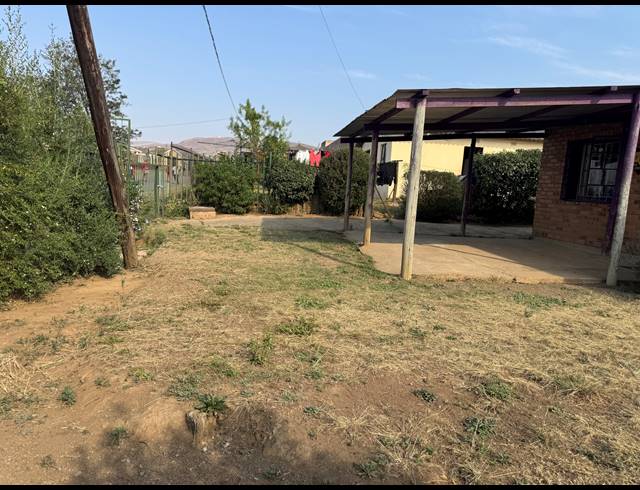 2 BEDROOM FREEHOLD FOR SALE IN MPOPHOMENI